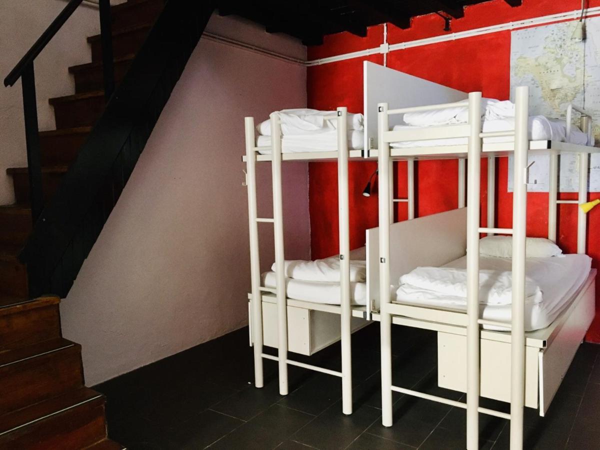 Bed in 14-Bed Mixed Dormitory Room Ensuite